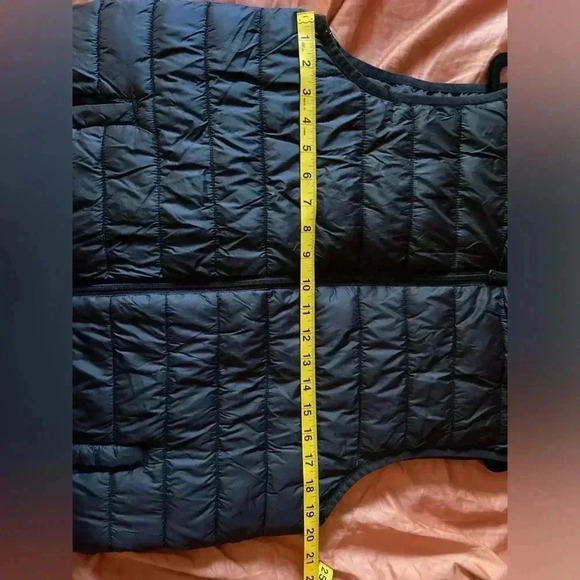 Xersion’s Men’s Small Puffer Vest - Picture 5 of 5